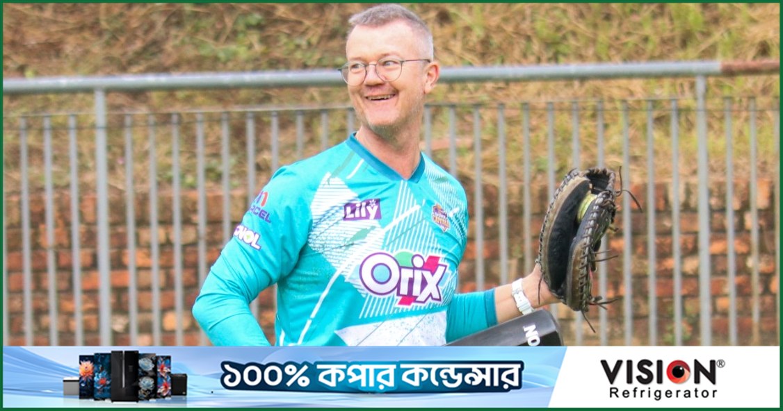 ঢাকা ছেড়ে আফগানিস্তানে গেলেন টবি